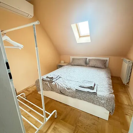 Daire New Cozy With Undefloor Heating 86m2