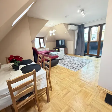 Appartement New Cozy With Undefloor Heating 86m2 *