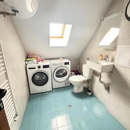 New Cozy With Undefloor Heating 86m2 アパート ソフィア